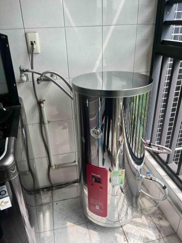 許軒愷 - 櫻花電熱水器30加侖