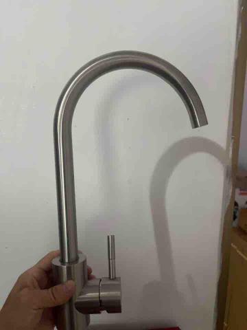 許軒愷 - 廚房專用，冷熱水管（一組2500元）完工價