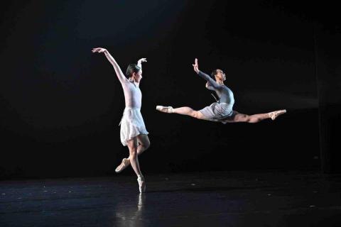 Benson - 芭蕾創作-The Garden 於國家兩廳院實驗劇場演出（高雄城市芭蕾 點子鞋 委託創作）