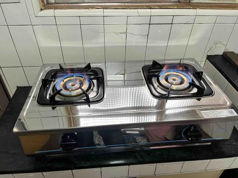 許軒愷 - 莊頭北，超耐用全銅爐頭，詢問優惠價