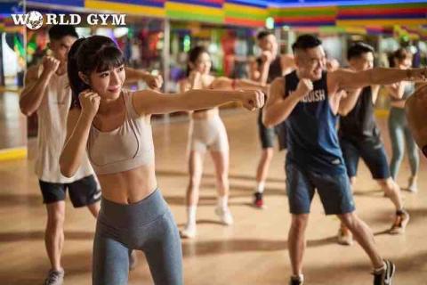 世界健身房寶成店 - 有氧課程
