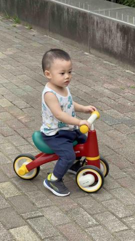 提供格柵服務的專家楊英俊