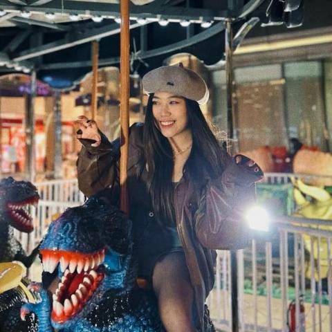 提供翻譯公司中翻英服務的專家蔡季汝