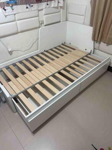 職人傢俱安裝服務。 - 