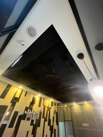 年漆人搞色 - 店面天花改色