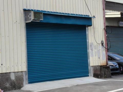 慧昇鐵皮屋工程行 - 樹林中正路電動捲門 慧昇鐵皮屋工程行 - 樹林中正路電動捲門