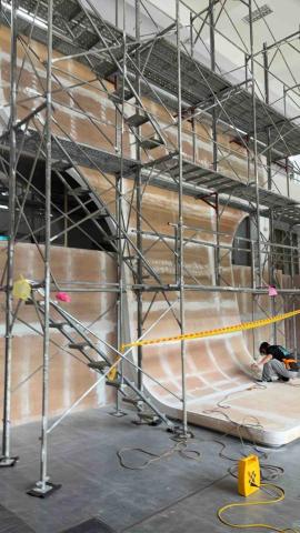 好工人拆除裝修團隊 - 台大工學院 木作及油漆工程施工中