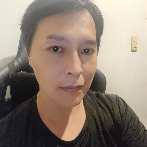 宜蘭自平水泥地板師傅推薦連于仁