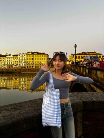 提供楠梓景點服務的專家黃奕岫