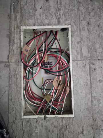 幸福成長營 - 箱子配電