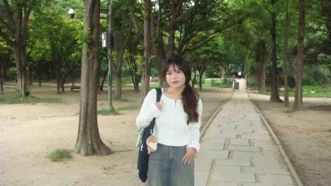 陳沛欣 - 韓國梨花女子大學暑期交流時，在首爾林的參訪照片。