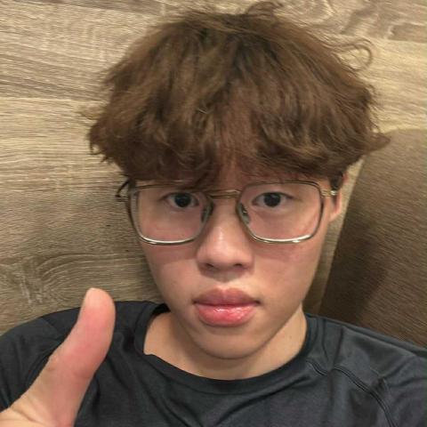 提供分析化學考古題解答服務的專家周煜博