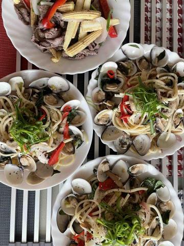 張巧嘉 - 白酒蛤蜊義大利麵