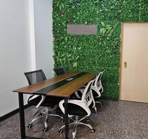 富仲企管顧問有限公司 - 