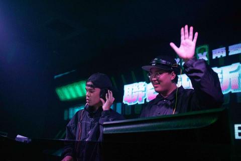 蔡博丞 - 在台南vibe擔任校園迎新暖場