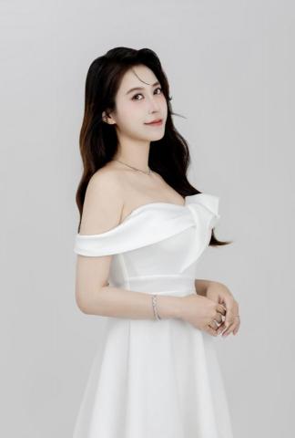 活動主持人彤彤 - 