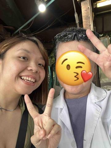 朱雅玟（耐心細心的熱忱照顧者） - 其實工作上是不能有照相的
所以只留這張保護當事人