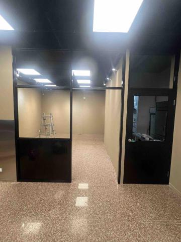 臻品鋁門窗 - 店面