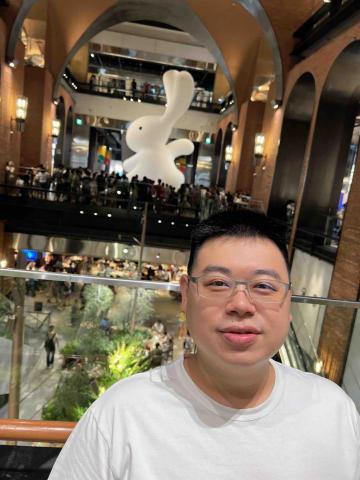 提供華碩rog2服務的專家陳韋綸