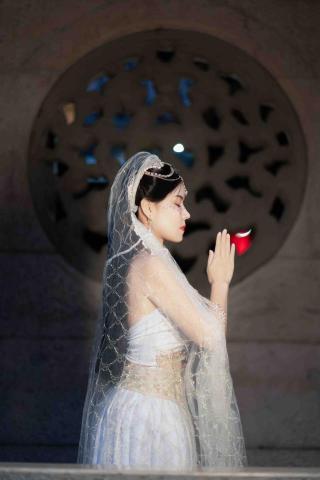 目光工作室·芽芽 - 麻豆