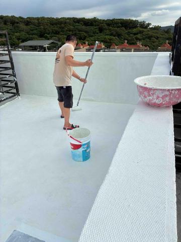 林昌遠 - 底漆上完接著面漆