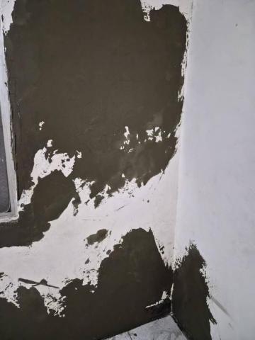 合旺工程行 - 壁癌清除作業中