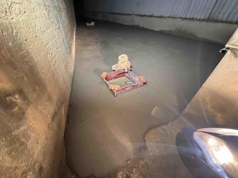 耀築企業社 社團：水泥地鋪設 - 水溝蓋水泥灌漿
