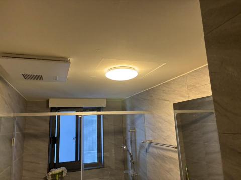 周文翔 - 浴廁 燈具安裝 周文翔 - 浴廁 燈具安裝