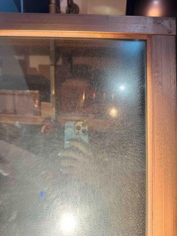 GRS玻璃再生服務 - 水垢去除前