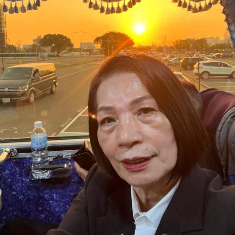 提供早餐店服務的專家金玉