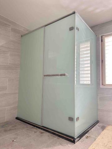 澄銨玻璃 - 5+5白膜強化玻璃