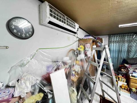 金龍陞冷氣空調有限公司 - 清洗冷氣保護貼好貼滿