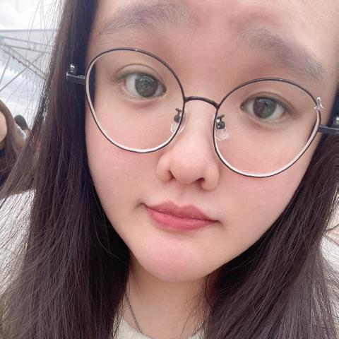 提供工作家庭代工服務的專家陳怡妏