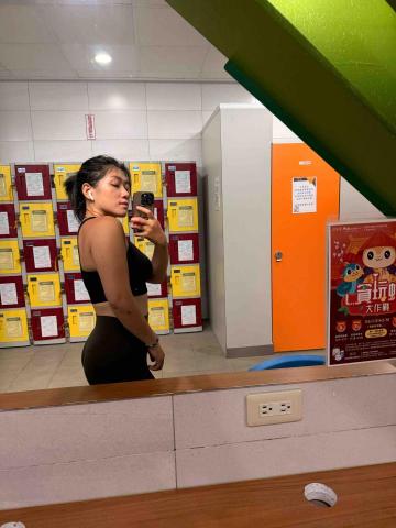 提供168斷食服務的專家鄭佳億