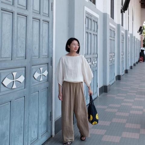 提供30服務的專家簡Zoe