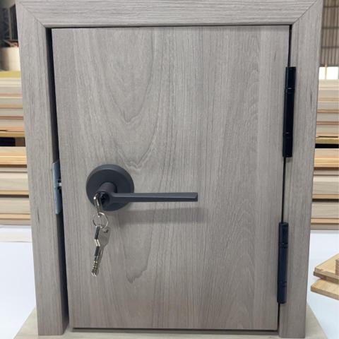 提供門片服務的專家邱瑞傑