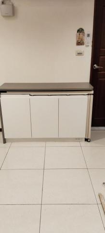 詠采系統傢俱設計 - 旋轉折疊桌