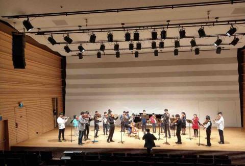 全國學生音樂比賽特優第一名指導教師/亞青樂團首席 - 成果發表會綵排