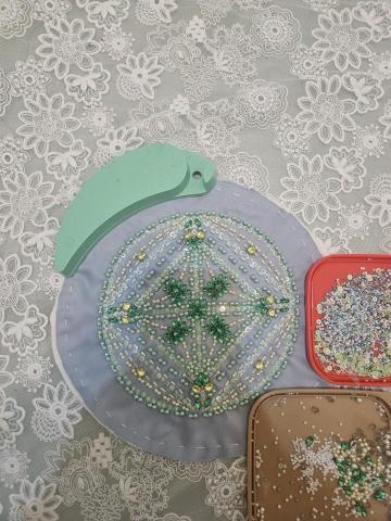 林茜允 - 縫珠設計