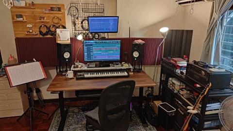 牛步音樂工作室 - 中控室,主要工作區域 牛步音樂工作室 - 中控室,主要工作區域