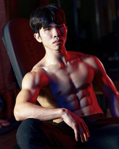 提供r18動漫服務的專家一對一私人健身&ldquo;陪&rdquo;練