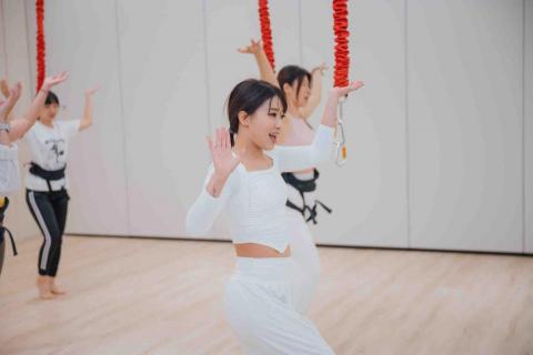 優閤瑜珈空間工作室 - 專業師資