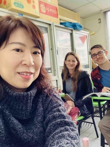 PaigeLiu商務華語教學 - 匈牙利及美國學生