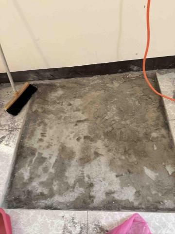 葳彩塗裝 - 地磚破損更換