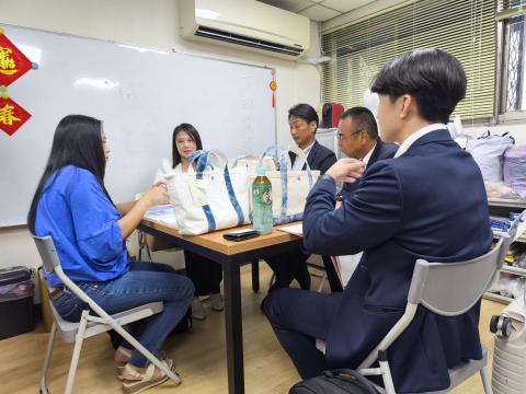 Ruby Lee 中日文主持口譯 -  Ruby Lee 中日文主持口譯 -