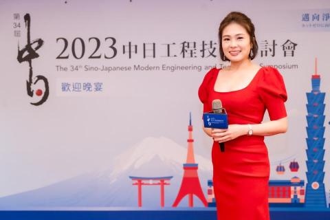 Ruby Lee 中日文主持口譯 -  Ruby Lee 中日文主持口譯 -