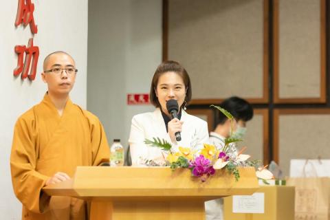 Ruby Lee 中日文主持口譯 -  Ruby Lee 中日文主持口譯 -