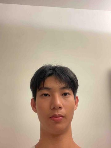 提供材料化學服務的專家賴泓志