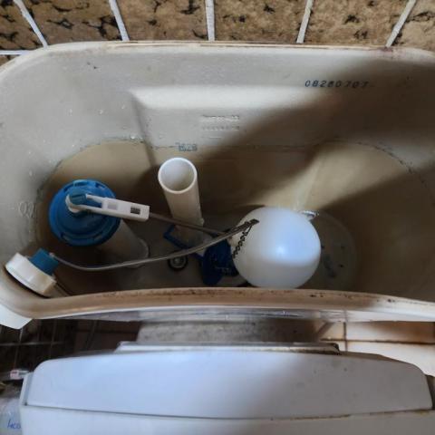 友弘 - 安裝馬統水箱配件更換