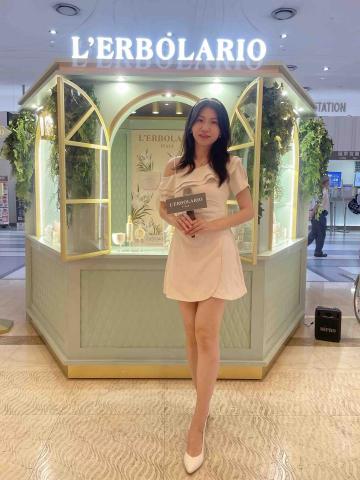 韓恩-醫學背景中英活動主持人 - 